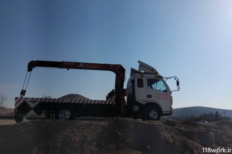 امداد خودرو عزیزی در ایلخچی