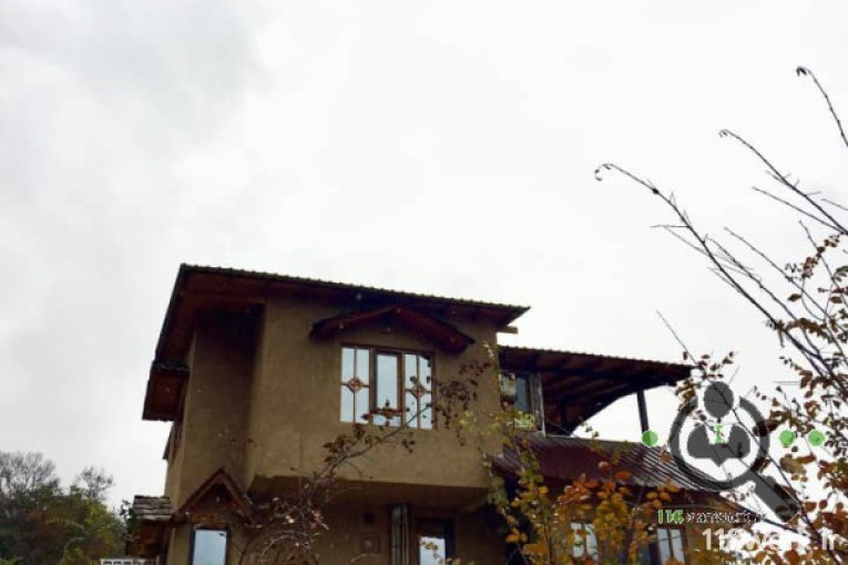 اقامتگاه بومگردی سنگسی در روستای تویر مرزن آباد