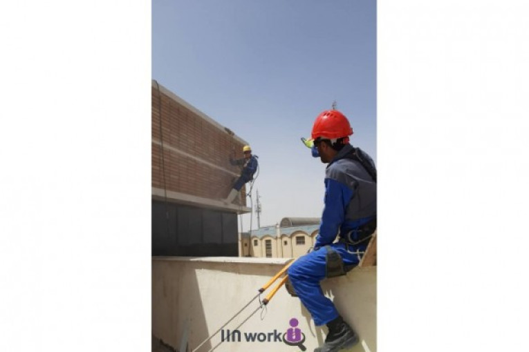 خدمات کار در ارتفاع دهقان در اصفهان