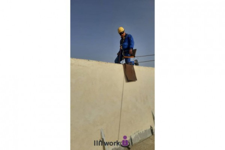 کار در ارتفاع دهقان در اصفهان